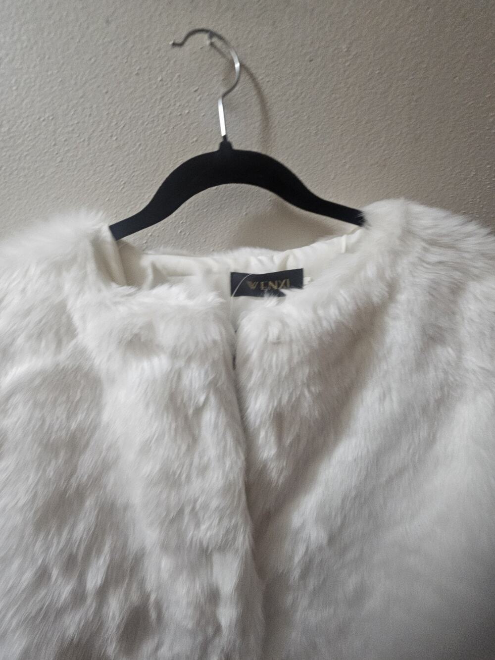 WENXI White Faux Fur Jacket Coat NWT Open Front Glam Winter Bridal
